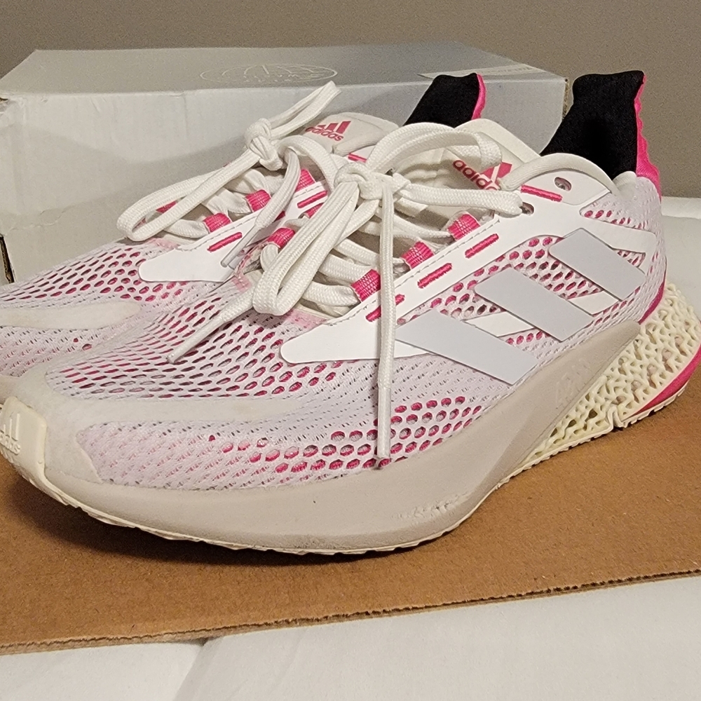 Adidas Pulse Women's Size 8